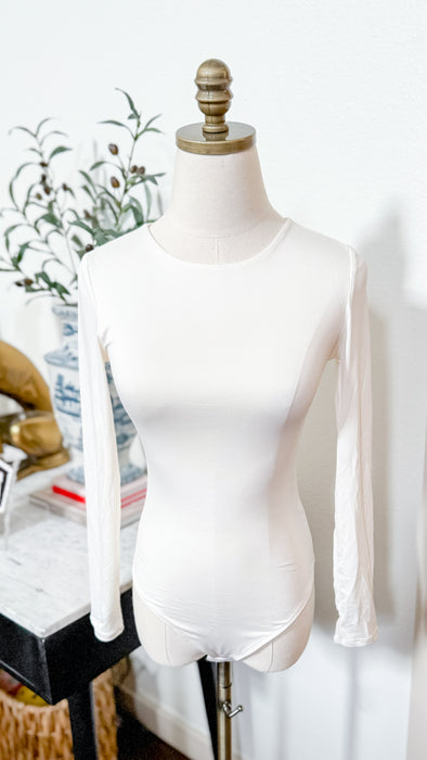 BUTTERY SOFT BASIC BODYSUIT IN IVORY