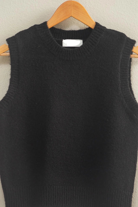 Elevated Basic Sweater Top - BLACK
