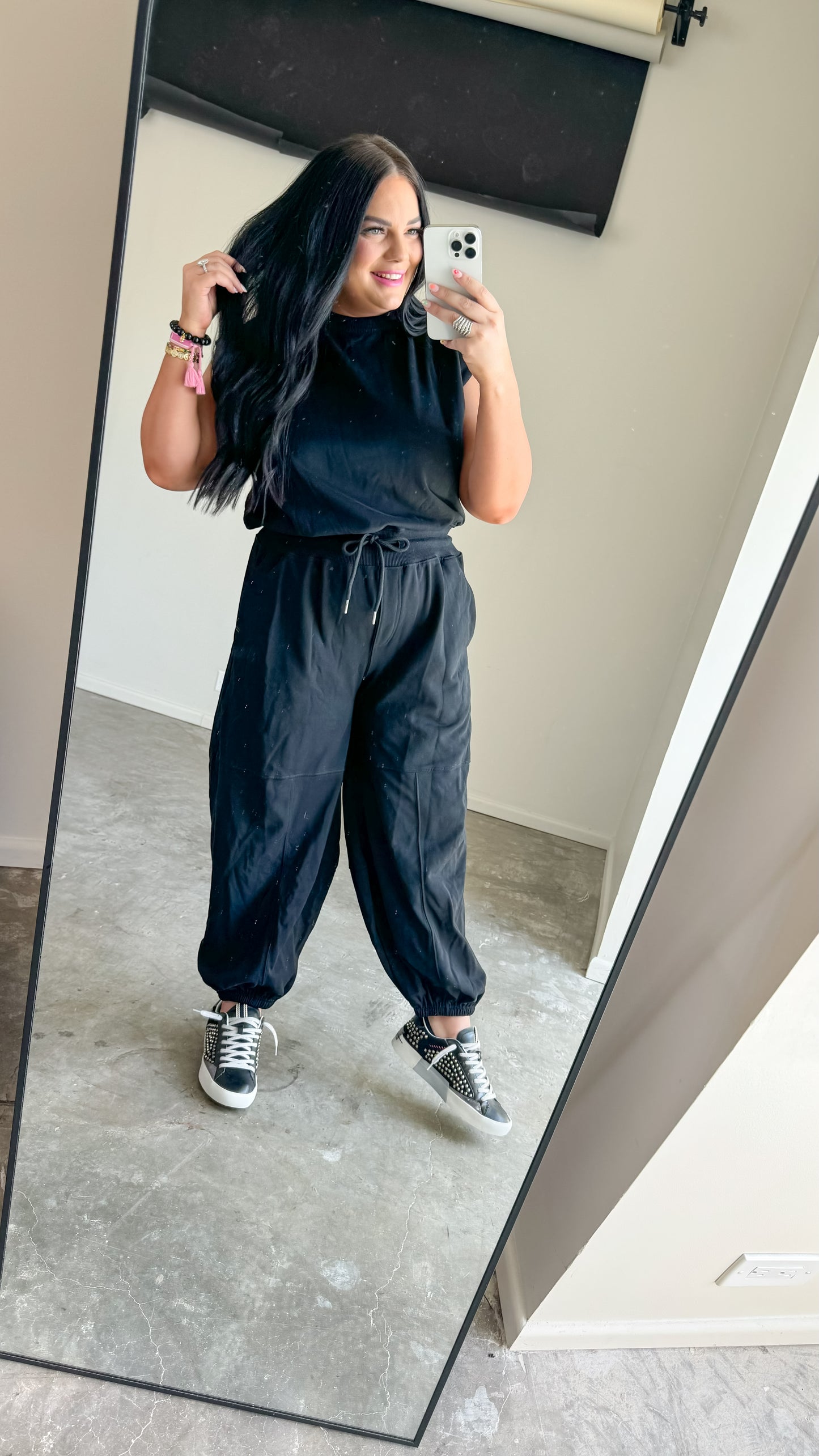 BLACK ON THE GO JUMPSUIT