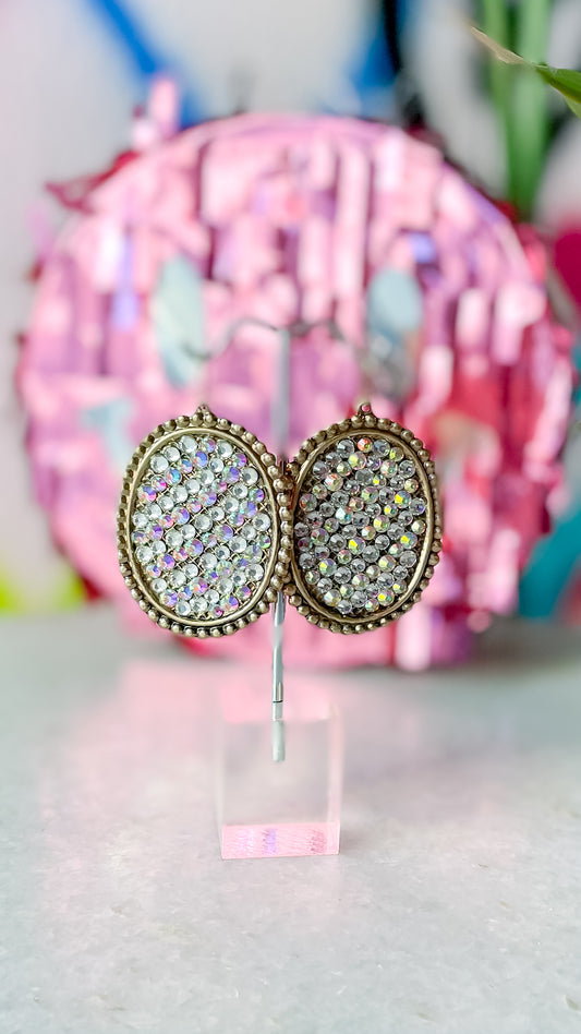 OVAL BLINGED OUT EARRINGS IN GOLD